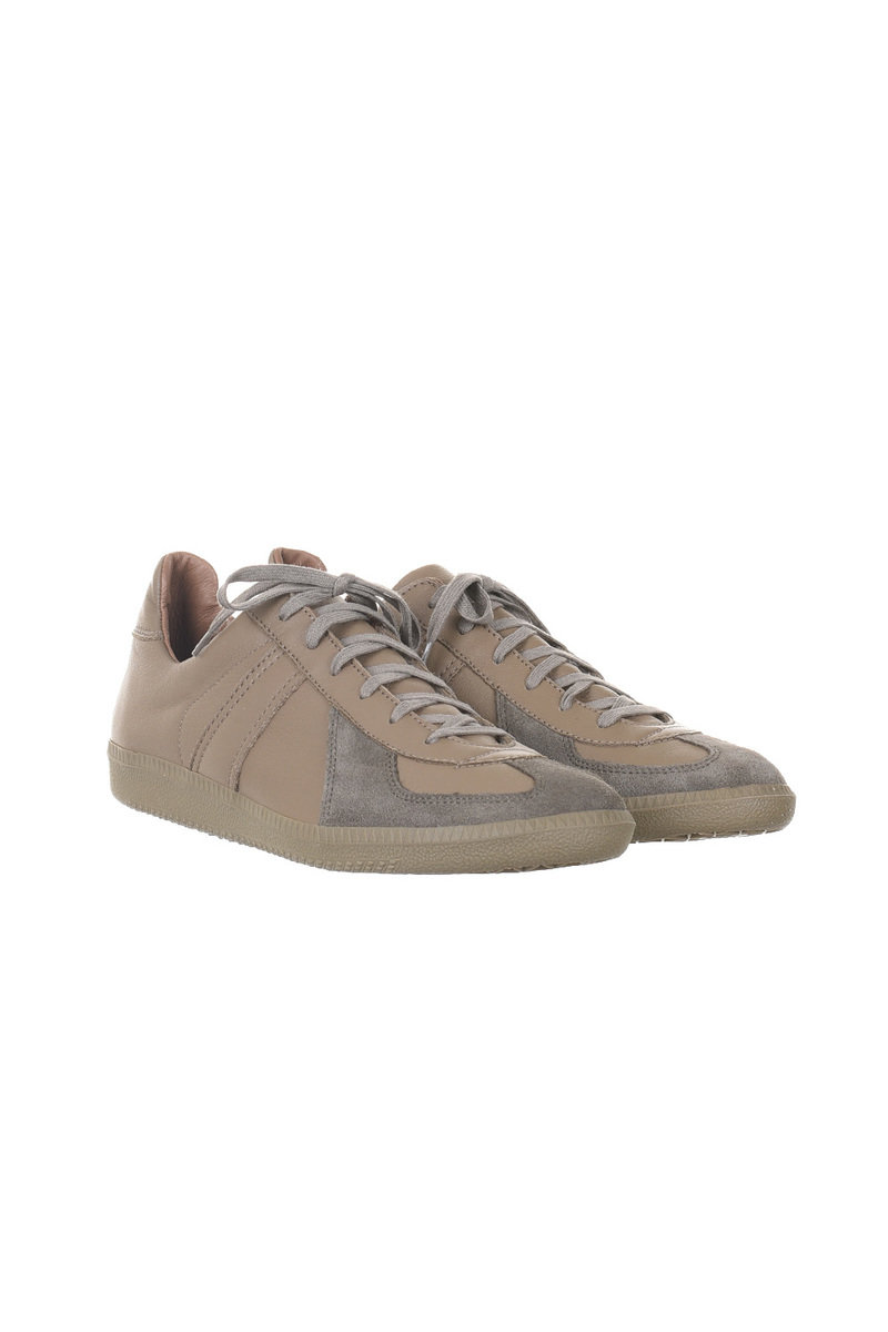 Reproduction Of Found German Military Trainer 1700 - Dark Beige